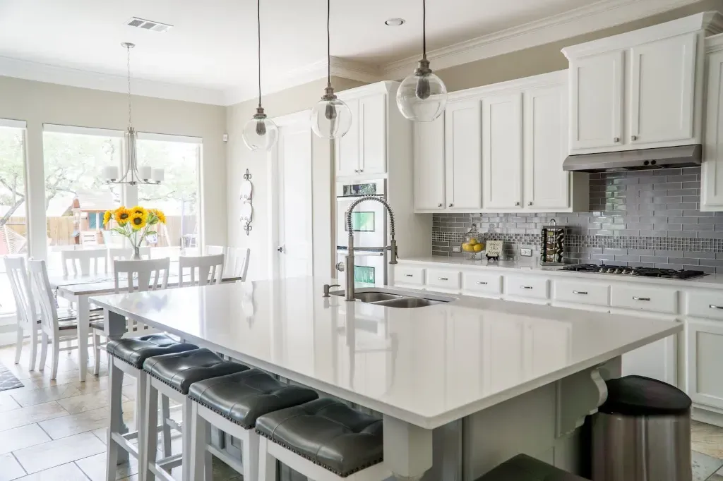 Kitchen Remodeling Pros Cons Of 4 Leading Countertop Materials Chicagoland Remodeling | Bathroom Remodeling | Kitchens Remodeling | Roofing | Siding